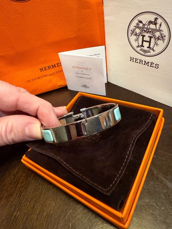 Clic H Bracelet in Lagon and White - Picture 3 of 6